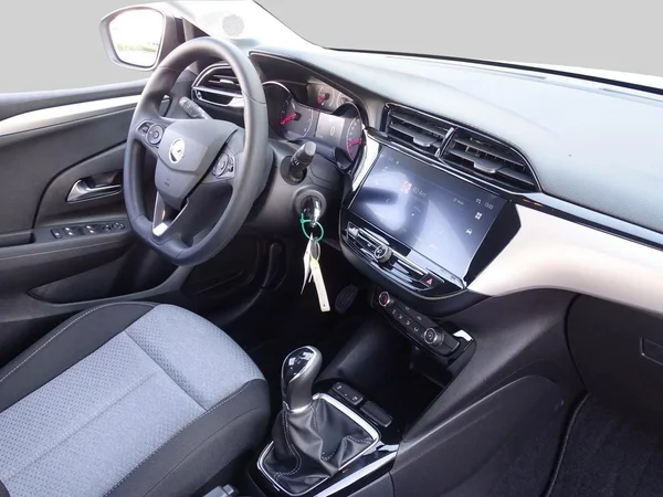 Opel Corsa (2025) — foto 2 van 19