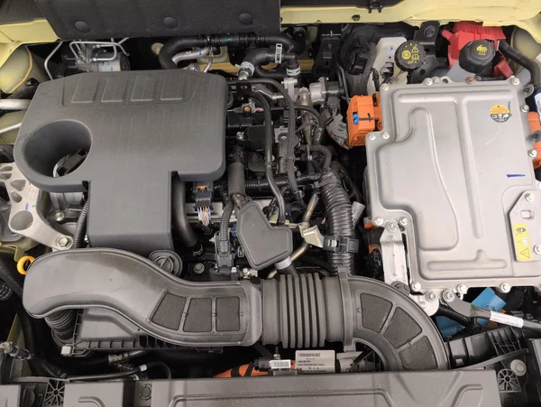 Nissan Juke HEV (2025) — foto 13 van 23