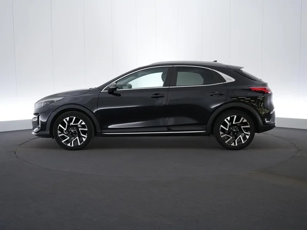 Kia XCeed (2024) — foto 18 van 22