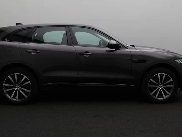 JAGUAR F-Pace (2022) — foto 9 van 19
