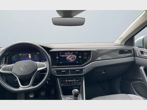 VOLKSWAGEN Taigo (2024) — foto 3 van 25