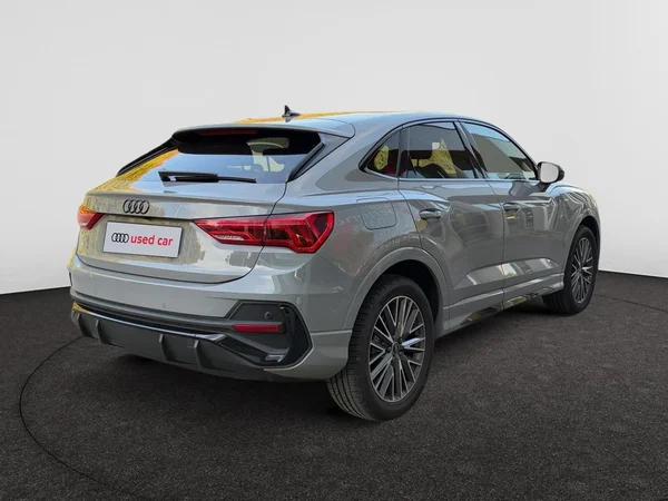 AUDI Q3 Sportback (2025) — foto 13 van 17