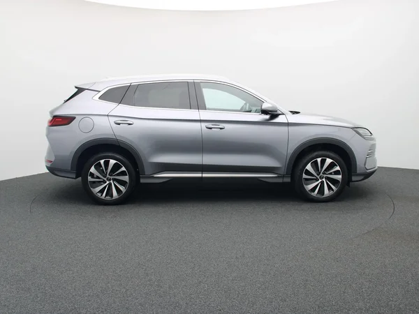 BYD SEAL U (2025) — foto 30 van 33