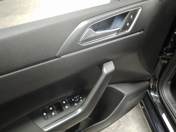 VOLKSWAGEN Taigo (2025) — foto 6 van 22