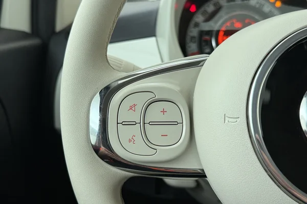 Fiat 500 (2023) — foto 5 van 16