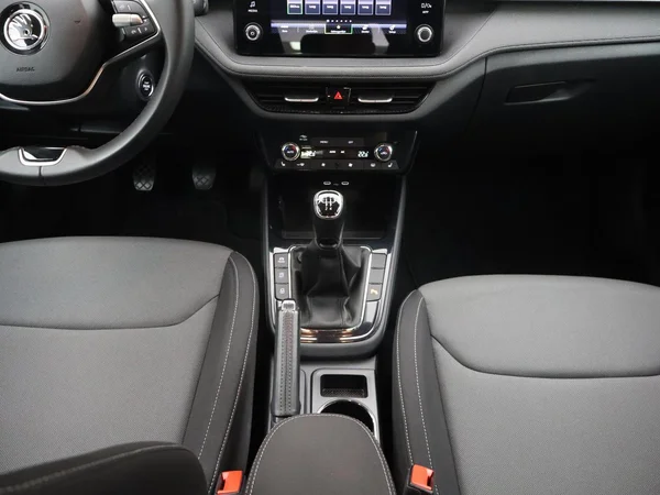 SKODA Fabia (2024) — foto 5 van 29