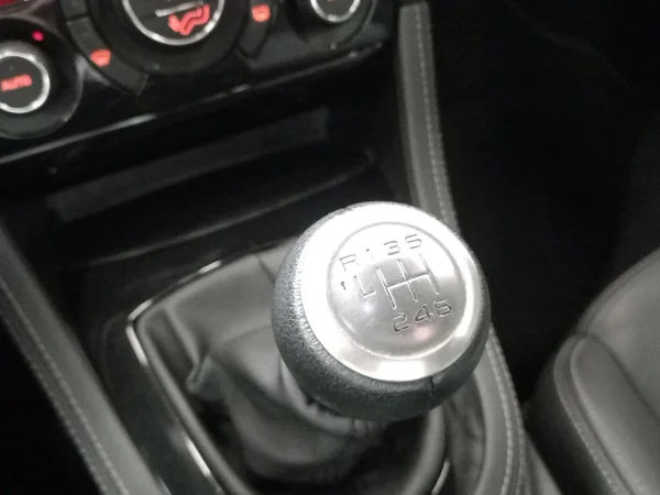 Peugeot RCZ (2014) — foto 13 van 24