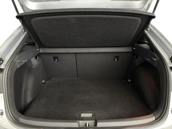 VOLKSWAGEN Taigo (2022) — foto 10 van 18