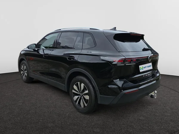 VOLKSWAGEN Tiguan (2026) — foto 18 van 24