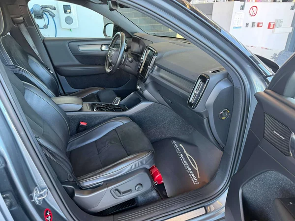 Volvo XC40 (2018) — foto 23 van 23