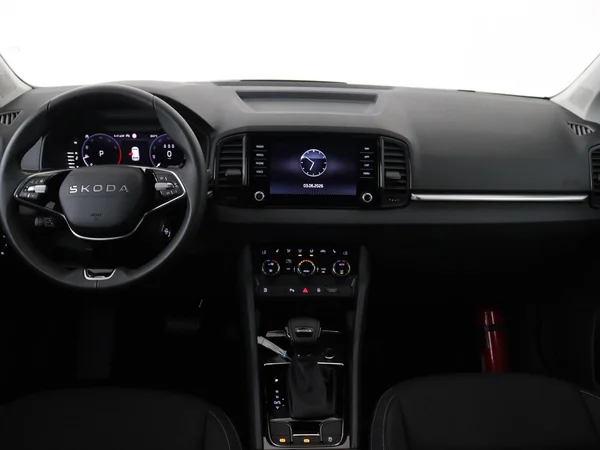 SKODA Karoq (2025) — foto 13 van 18