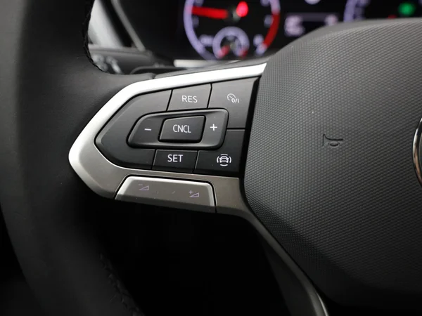VOLKSWAGEN T-Cross (2022) — foto 6 van 19
