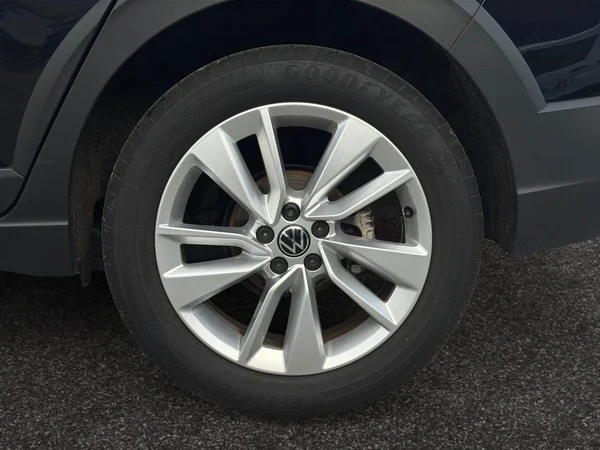 VOLKSWAGEN Taigo (2025) — foto 19 van 20