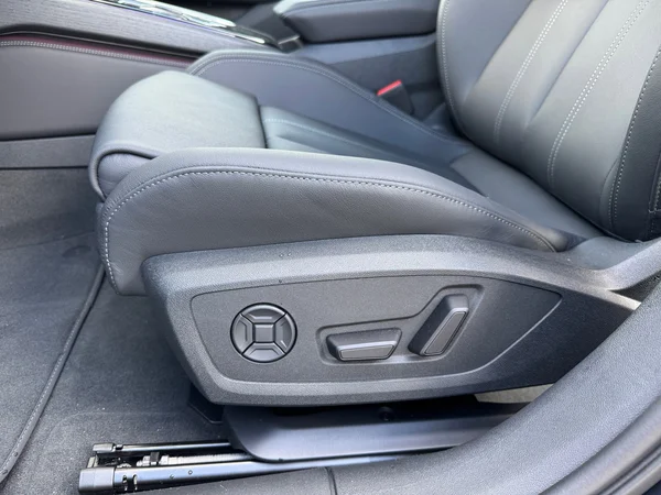 AUDI A6 Avant (2025) — foto 7 van 24
