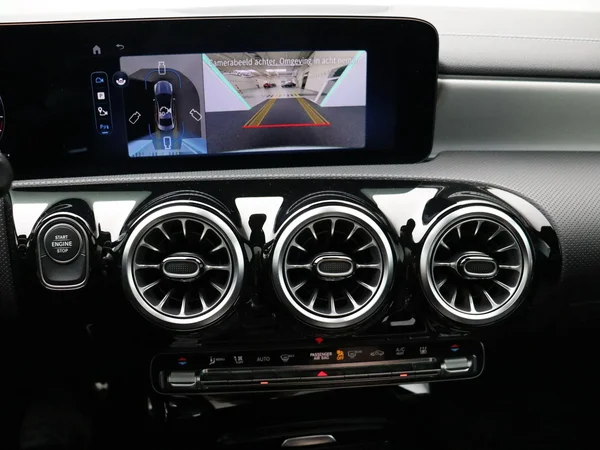 Mercedes-Benz CLA (2026) — foto 14 van 32