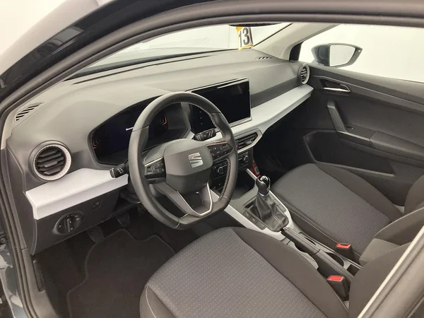 SEAT Arona (2023) — foto 5 van 34