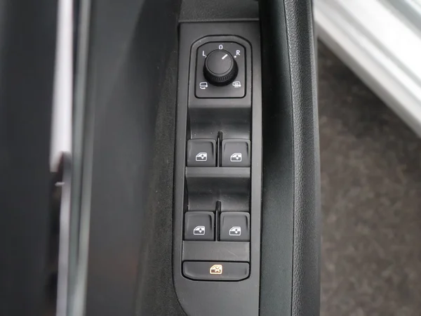 SKODA Kamiq (2024) — foto 7 van 21