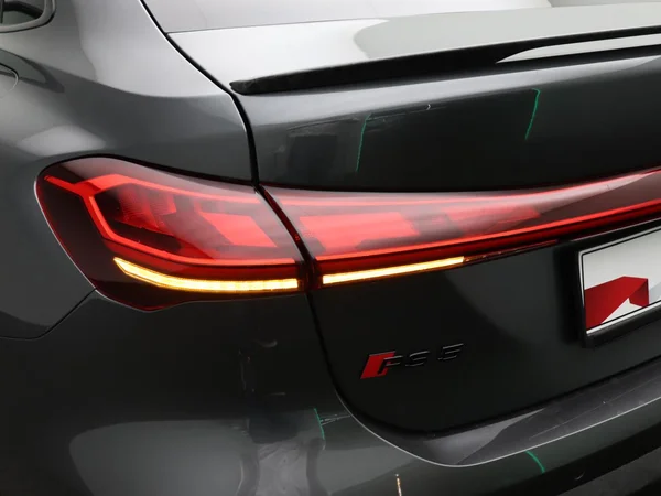 AUDI RS 5 PHEV (2026) — foto 9 van 18