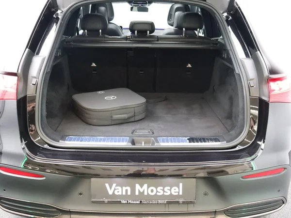 Mercedes-Benz EQE (2025) — foto 22 van 34