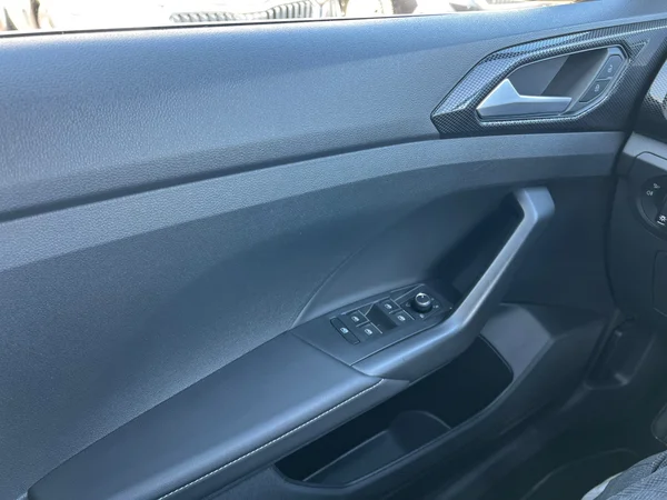 VOLKSWAGEN T-Cross (2025) — foto 22 van 24