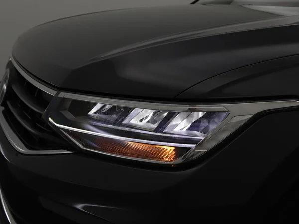 VOLKSWAGEN Tiguan Dsl (2022) — foto 10 van 22