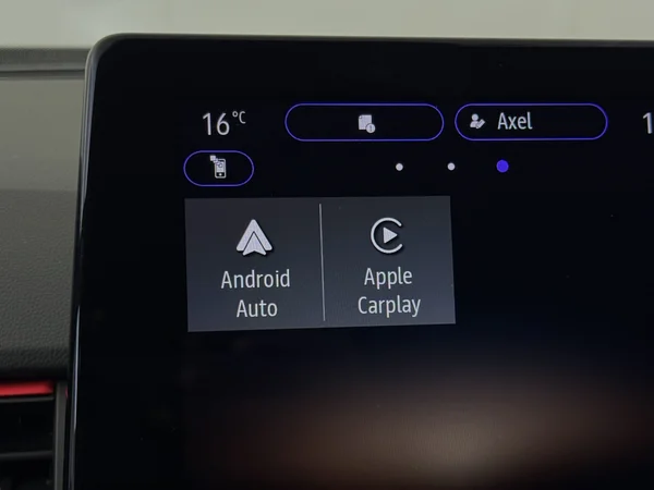 RENAULT Arkana (2022) — foto 13 van 28