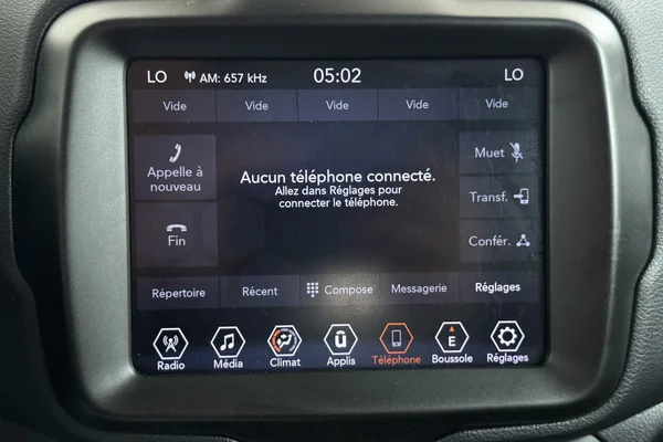 Jeep Renegade (2023) — foto 3 van 27
