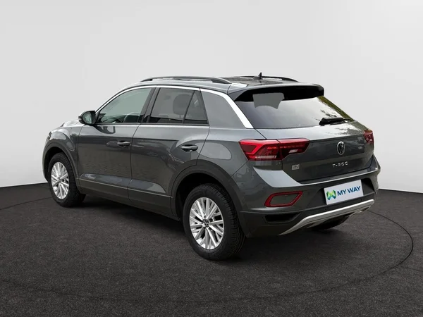 VOLKSWAGEN T-Roc (2023) — foto 16 van 19