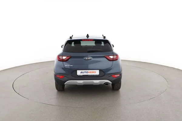 Kia Stonic (2021) — foto 11 van 16