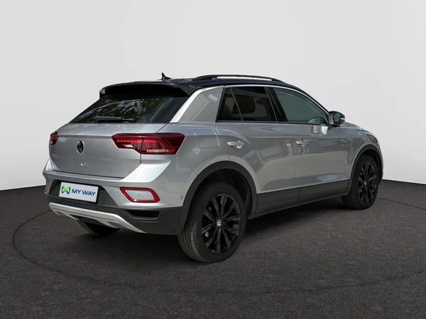 VOLKSWAGEN T-Roc (2023) — foto 20 van 24