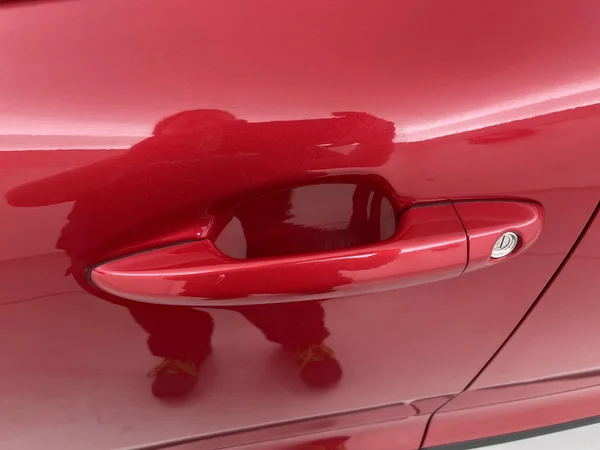 Kia Niro HEV (2019) — foto 51 van 76