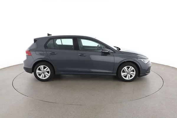 Volkswagen Golf Viii (2021) — foto 13 van 16