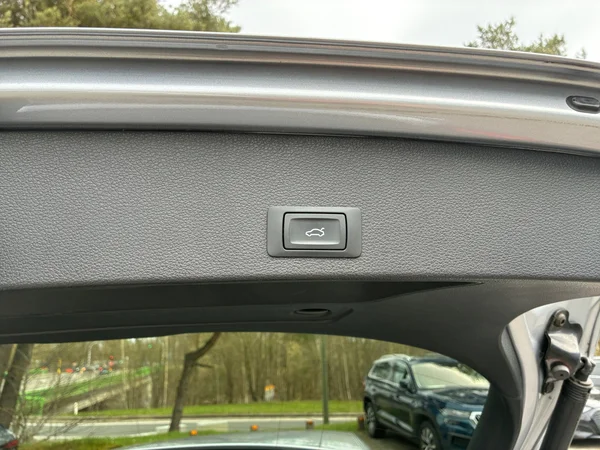 AUDI Q2 (2020) — foto 9 van 24