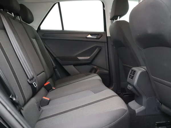 VOLKSWAGEN T-Roc (2024) — foto 25 van 28