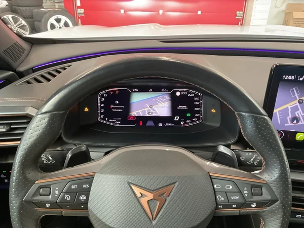 CUPRA Formentor (2023) — foto 6 van 22