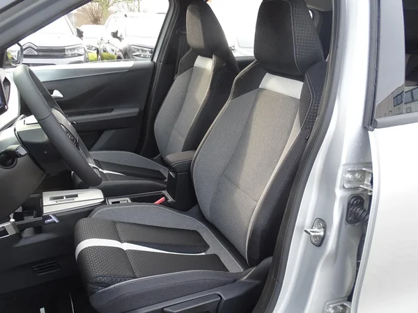 Opel Frontera (2025) — foto 4 van 27