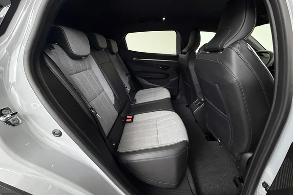 Renault E-Megane E-Tech (2022) — foto 35 van 35