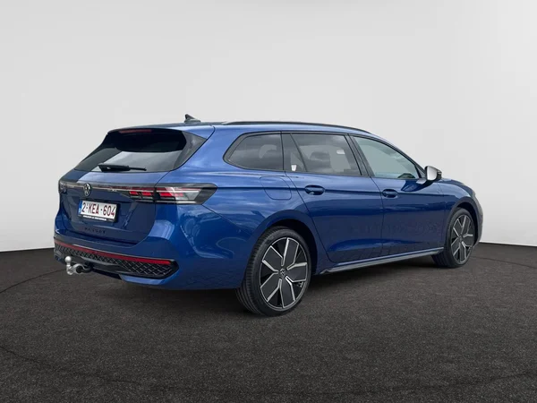 VOLKSWAGEN Passat Variant eHybrid (PHEV) (2026) — foto 11 van 18