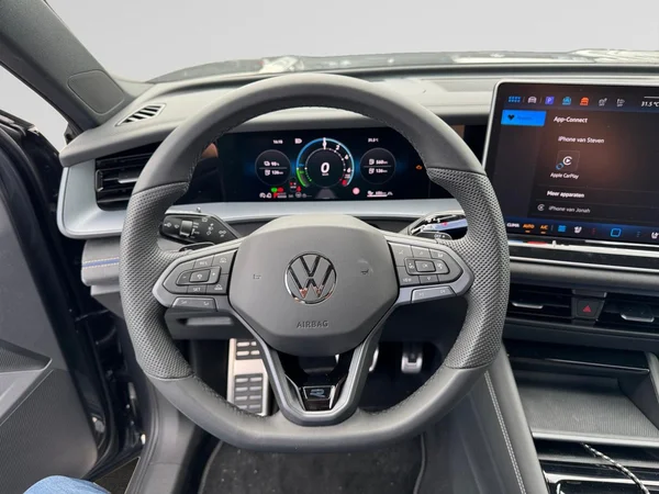 VOLKSWAGEN Tayron eHybrid (PHEV) (2026) — foto 16 van 18