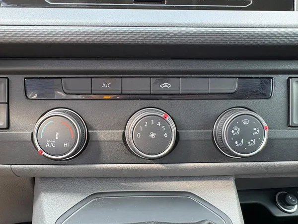 VOLKSWAGEN Transporter T6.1 1000 Fou Lwb Dsl (2024) — foto 8 van 18