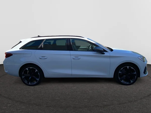 CUPRA Leon ST (2023) — foto 15 van 18