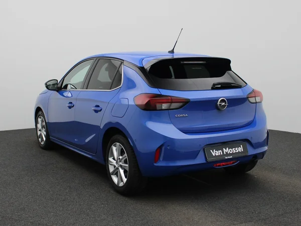 Opel Corsa (2022) — foto 12 van 36