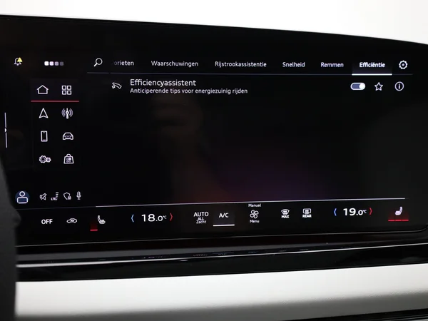 AUDI A6 (2025) — foto 22 van 32