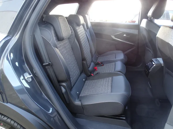 Peugeot e-5008 (2026) — foto 2 van 17