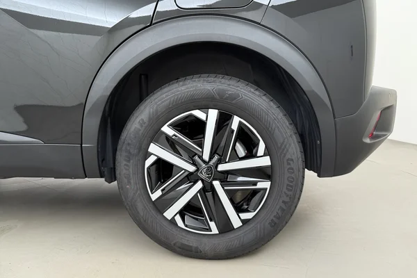 Peugeot 2008 (2025) — foto 16 van 19
