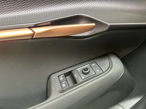 CUPRA Tavascan (2026) — foto 7 van 24