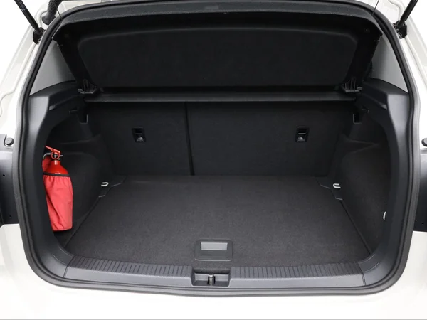 VOLKSWAGEN T-Cross (2024) — foto 2 van 17