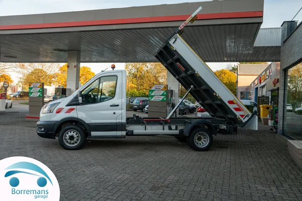 Ford Transit-2T (2024) — foto 22 van 27