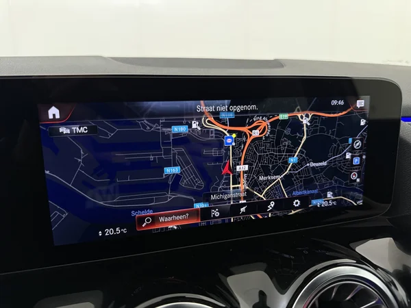 MERCEDES B 250 (2022) — foto 10 van 32