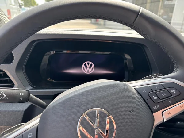 VOLKSWAGEN Caddy Van (2025) — foto 6 van 24